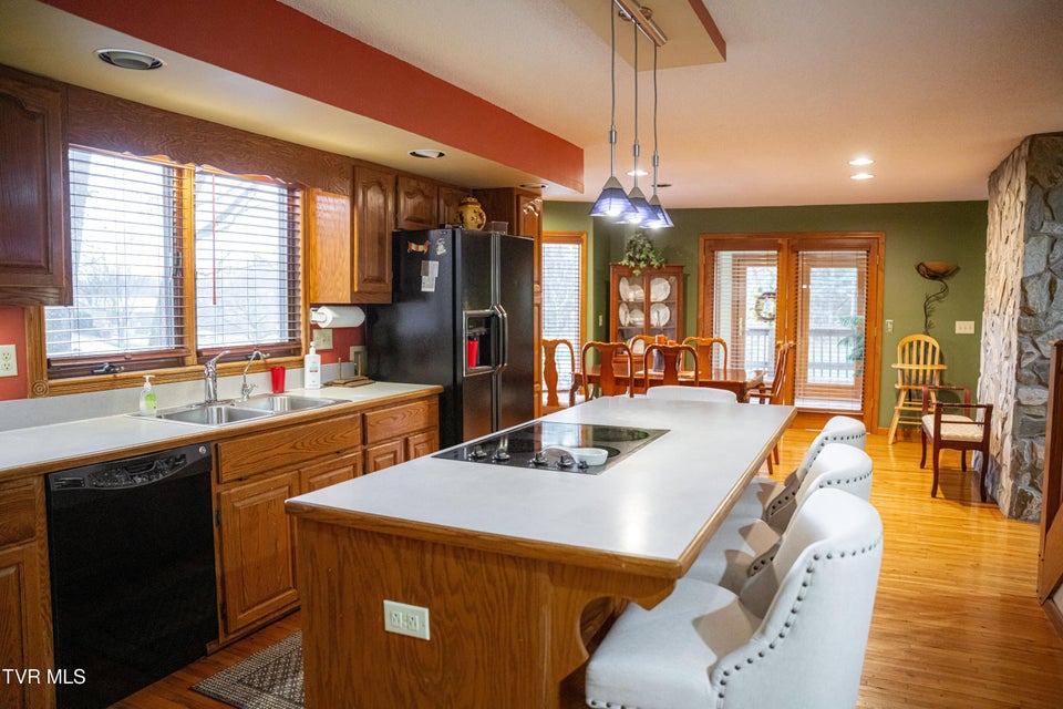 Photo #59: 299 Rufe Taylor Road