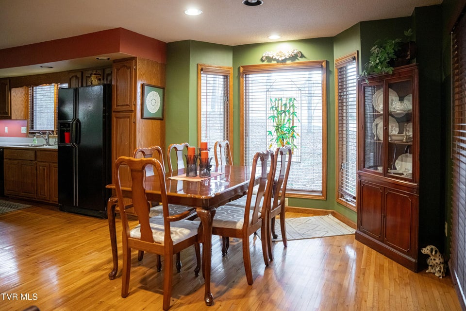 Photo #62: 299 Rufe Taylor Road