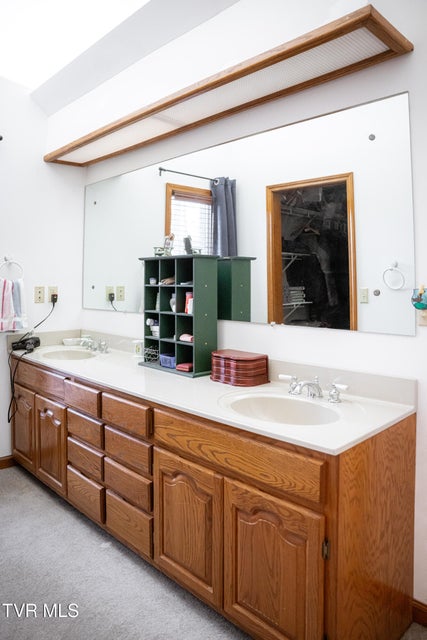 Photo #68: 299 Rufe Taylor Road