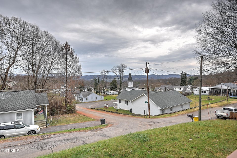 Photo #8: 5917 Mustang Drive