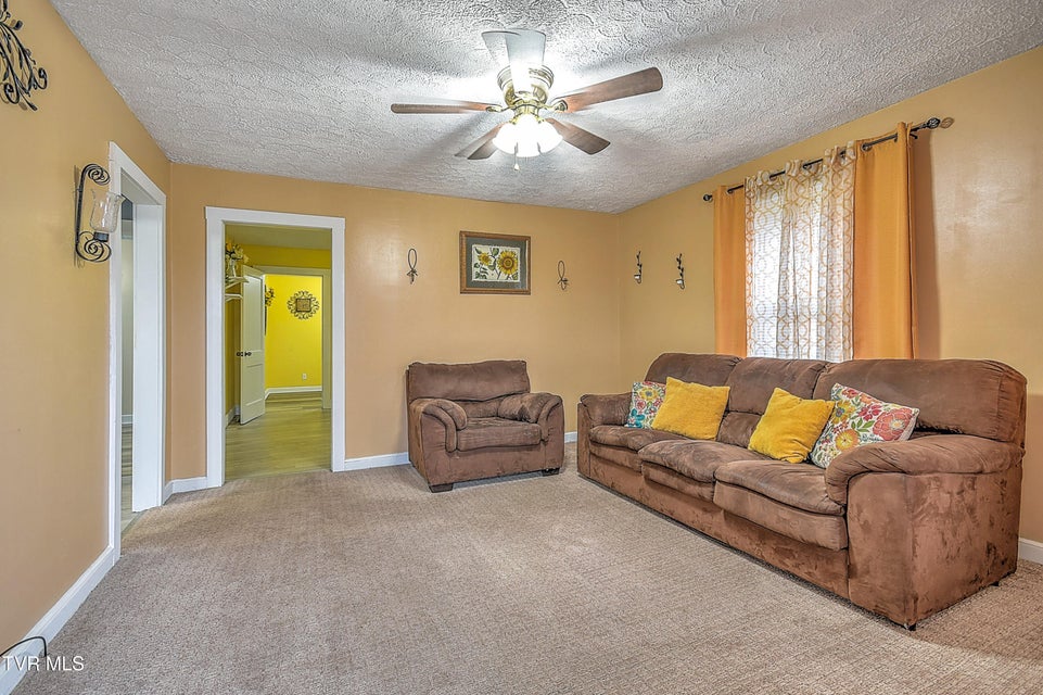 Photo #9: 5917 Mustang Drive