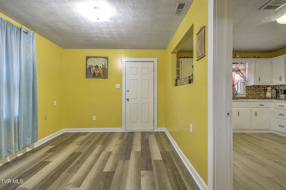 Photo #18: 5917 Mustang Drive