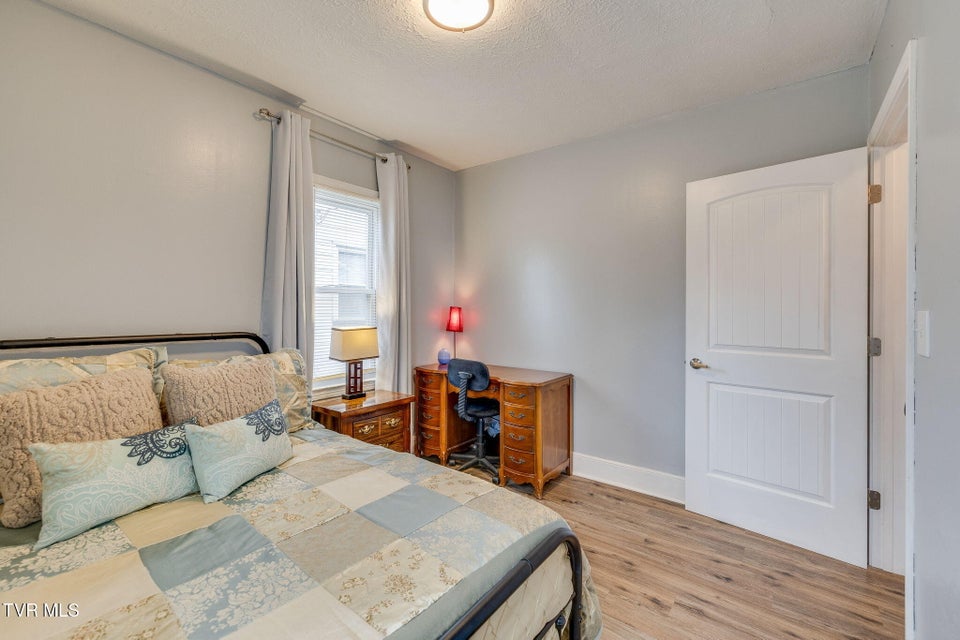 Photo #18: 2973 Ashley Street