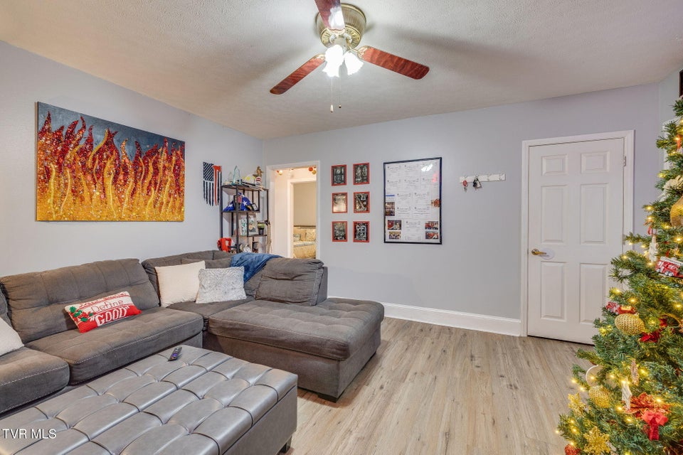 Photo #8: 2973 Ashley Street