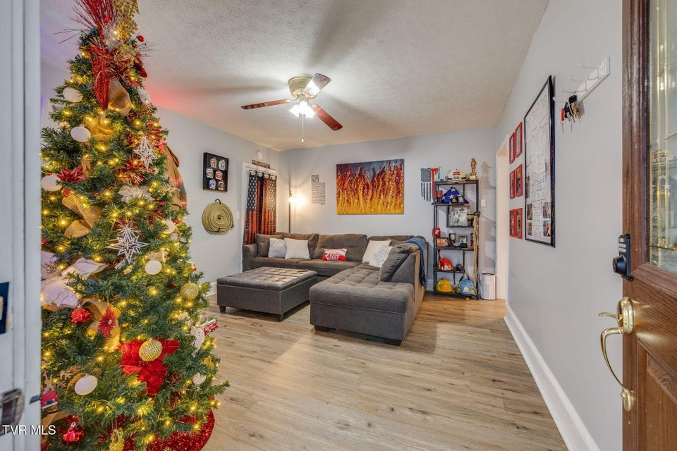 Photo #5: 2973 Ashley Street