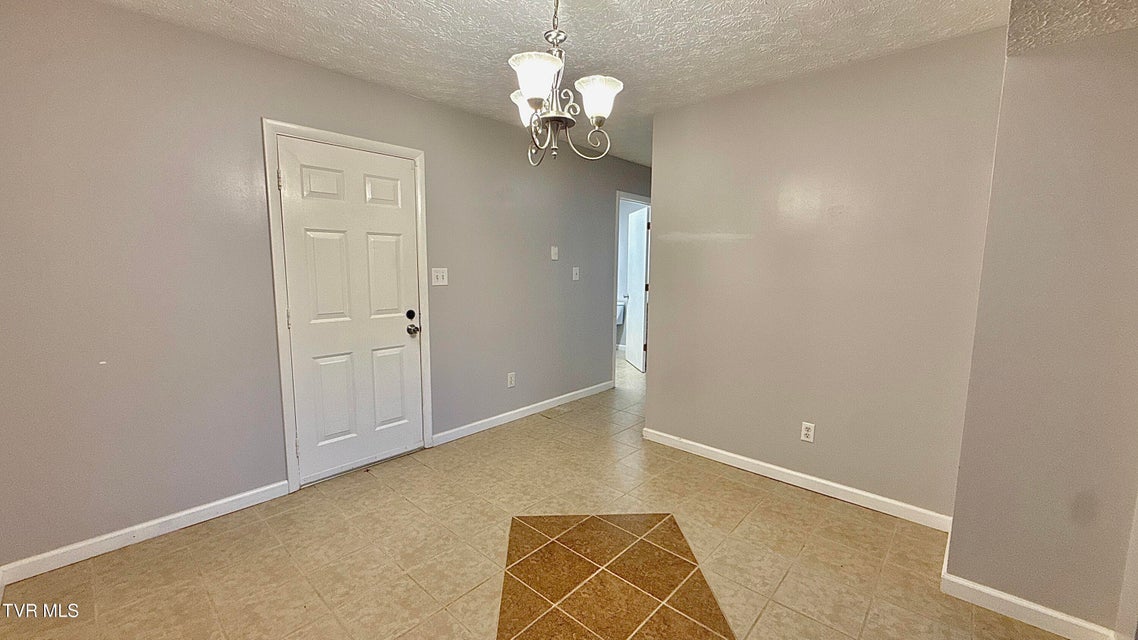 Photo #9: 1800 Seminole Drive