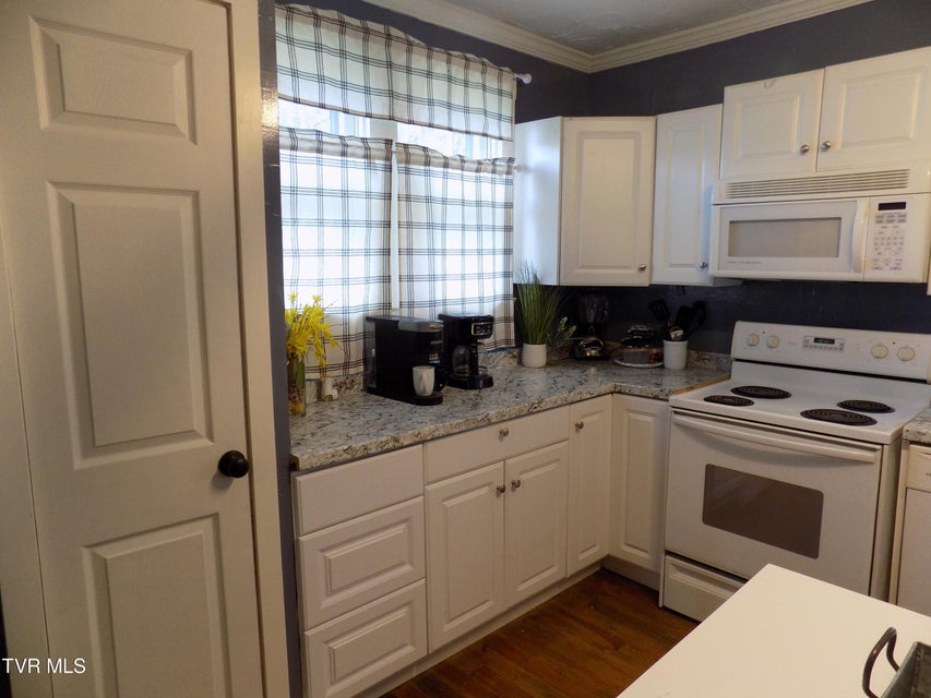 Photo #14: 1200 E Mckinney Avenue