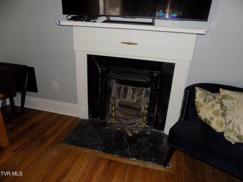 Photo #33: 1200 E Mckinney Avenue