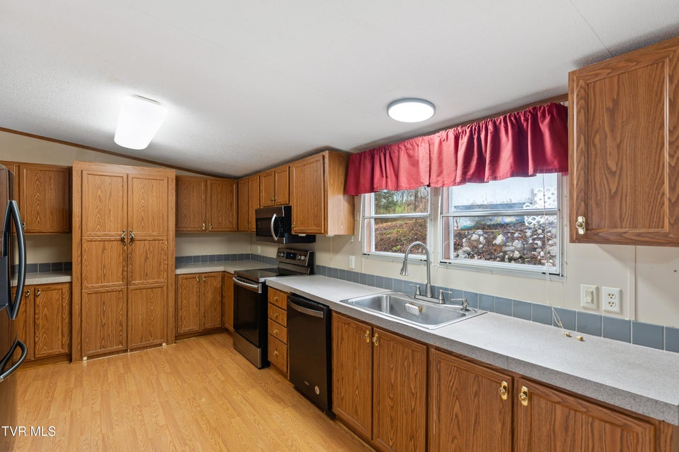 Photo #14: 120 Rocky Point Road