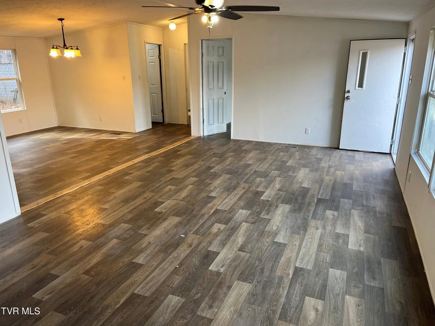 Photo #11: 140 Edgewater Road