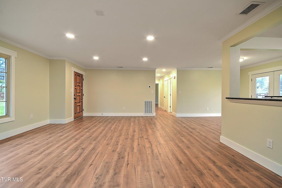 Photo #8: 163 Valley View Drive