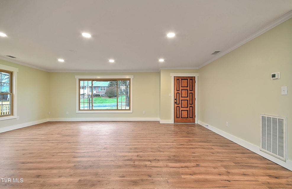 Photo #9: 163 Valley View Drive