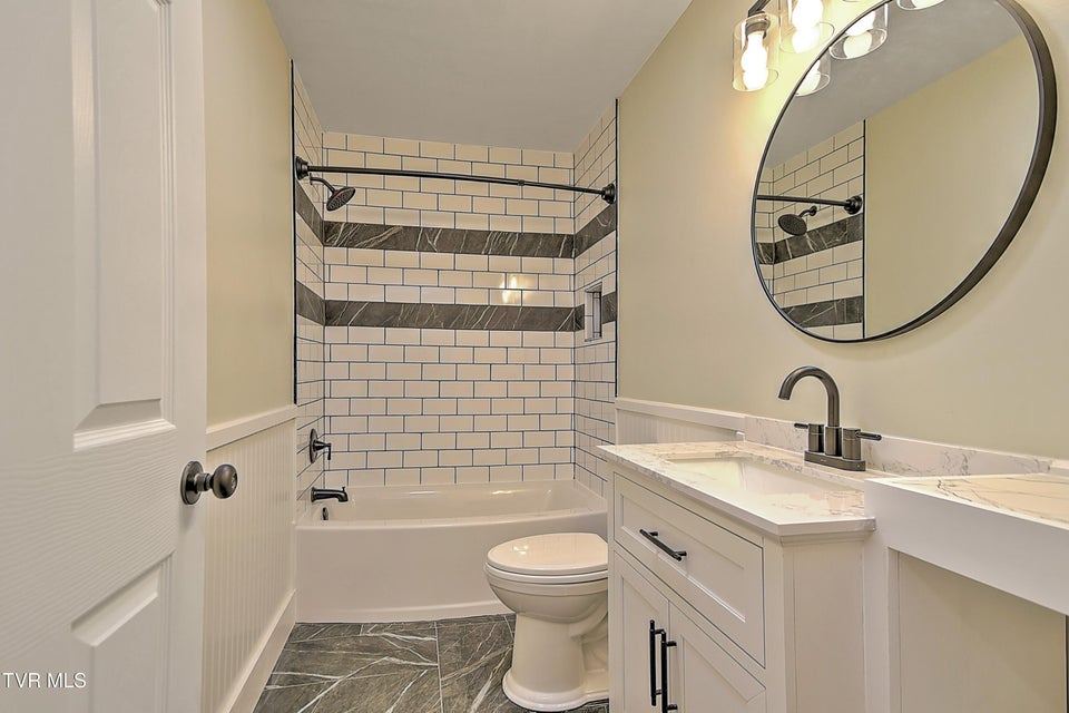 Photo #21: 163 Valley View Drive