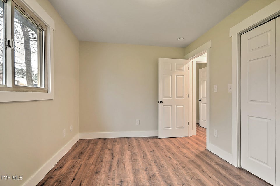 Photo #25: 163 Valley View Drive