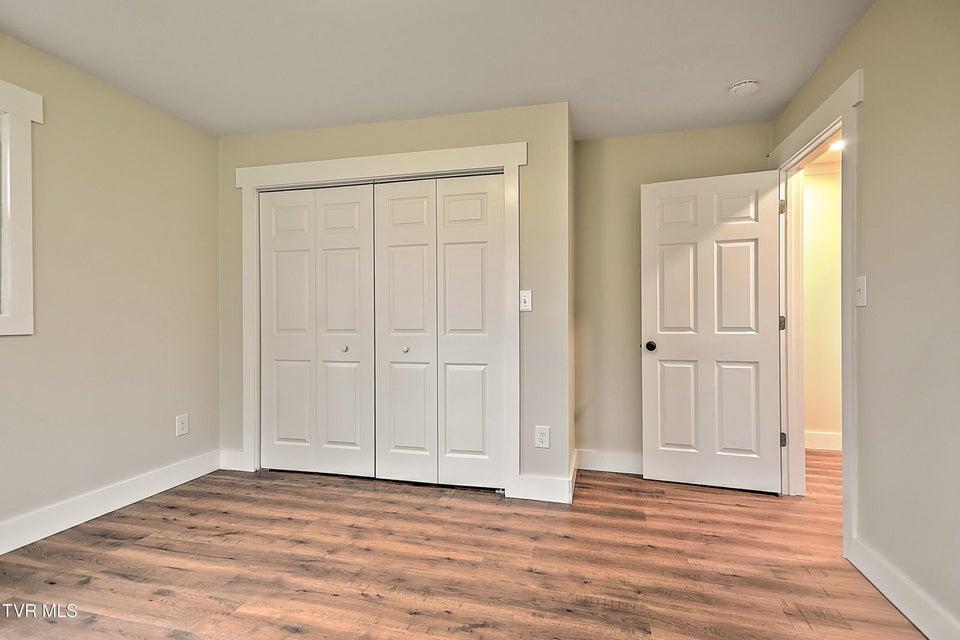 Photo #29: 163 Valley View Drive