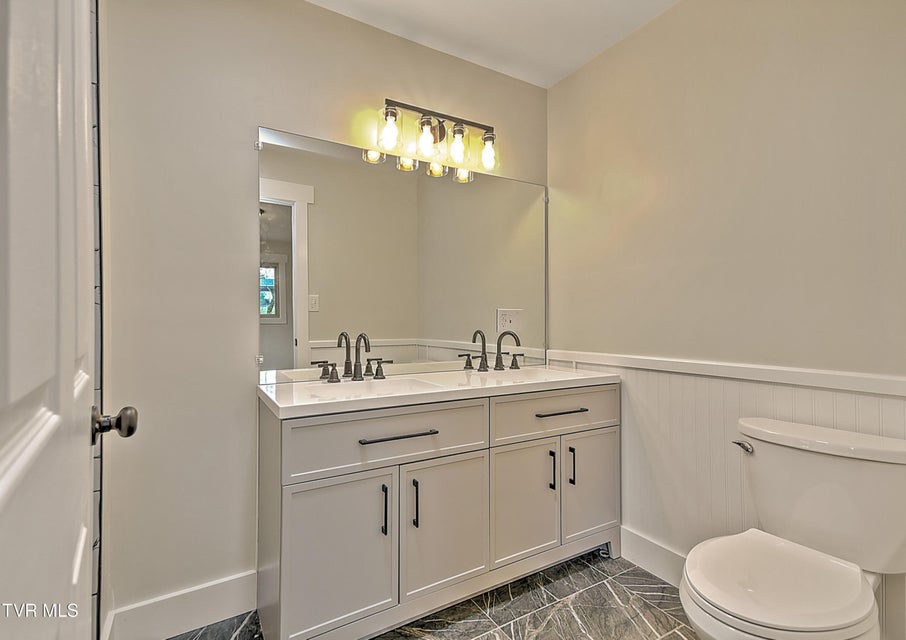 Photo #40: 163 Valley View Drive