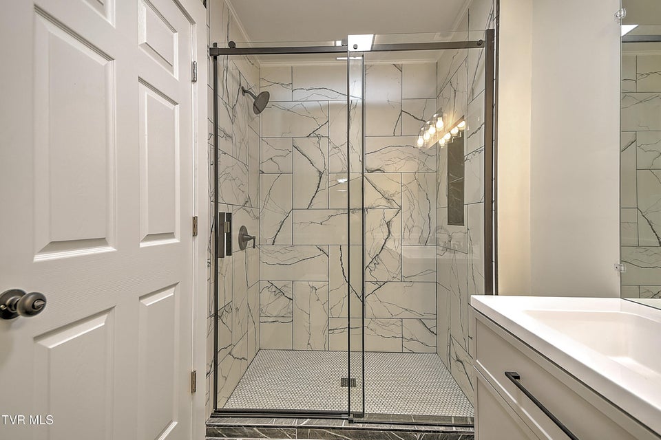 Photo #41: 163 Valley View Drive