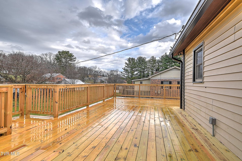 Photo #54: 163 Valley View Drive