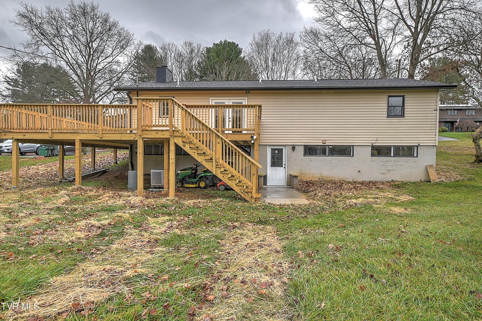 Photo #58: 163 Valley View Drive