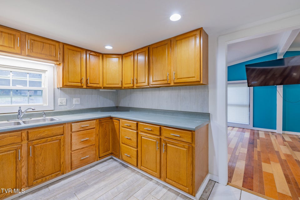 Photo #13: 1425 Goshen Valley Road