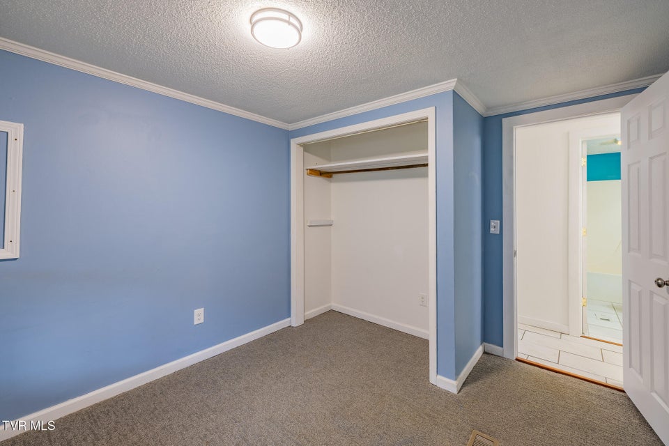 Photo #22: 1425 Goshen Valley Road