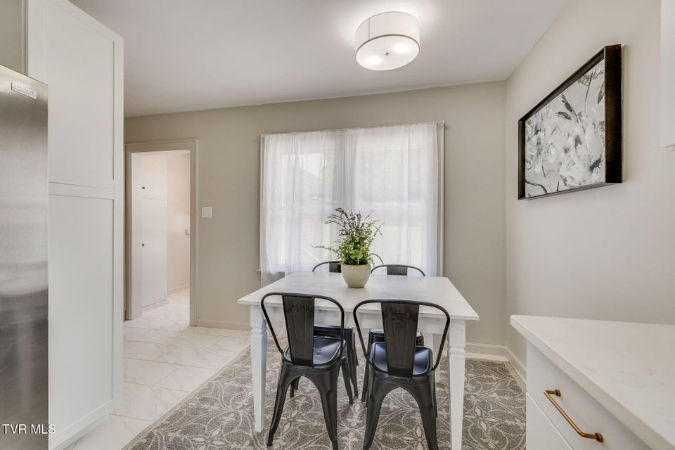 Photo #13: 215 Cherry Lane