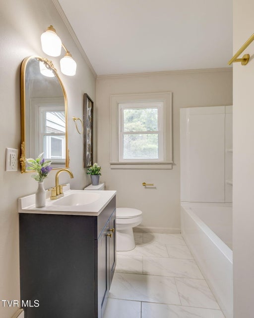 Photo #24: 215 Cherry Lane