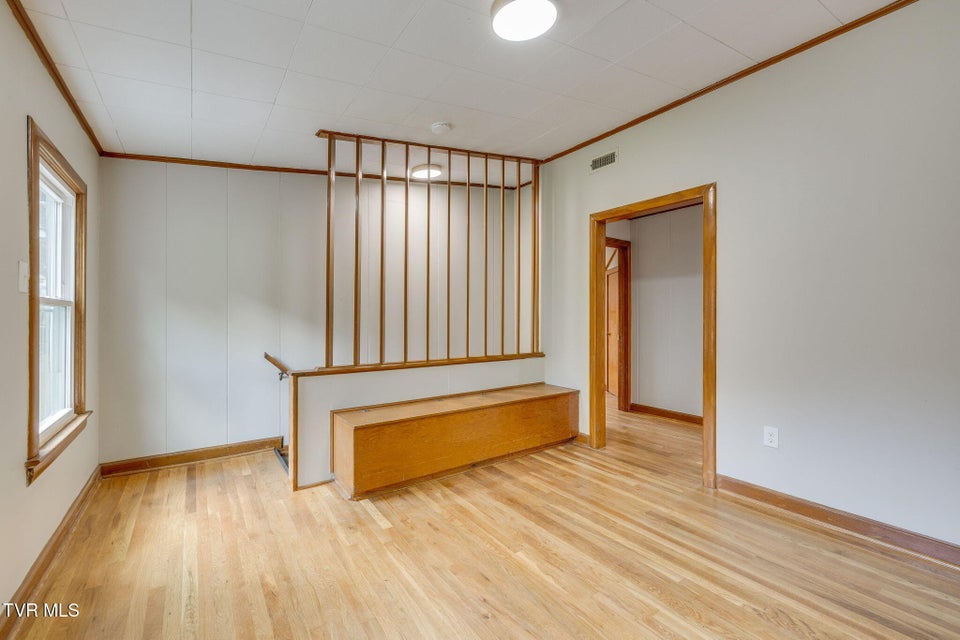 Photo #26: 215 Cherry Lane