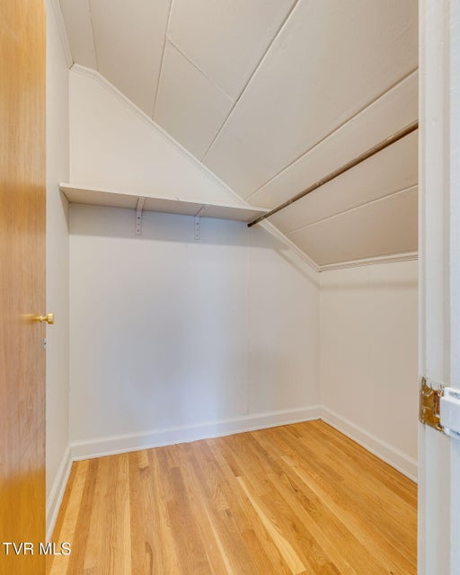 Photo #36: 215 Cherry Lane