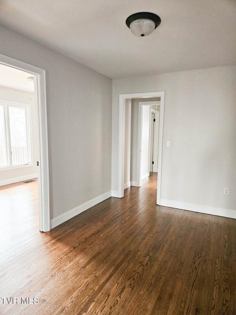 Photo #5: 524 Haven Drive