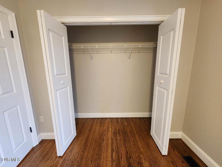 Photo #9: 524 Haven Drive