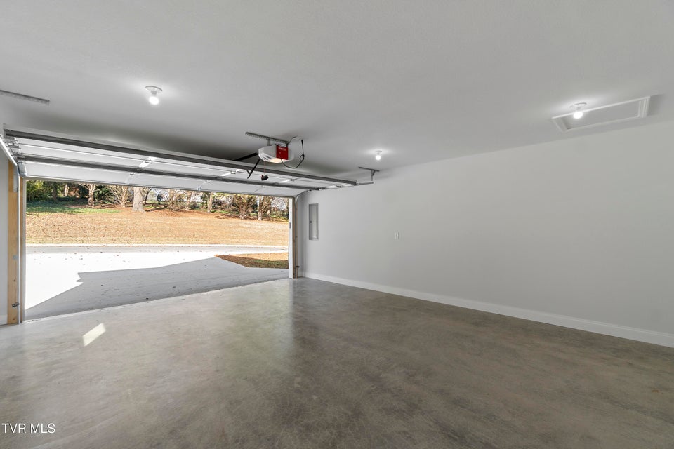 Photo #11: 124 Keeneland Circle