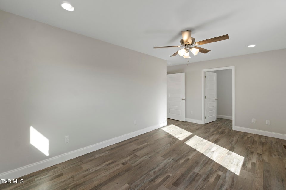 Photo #14: 124 Keeneland Circle