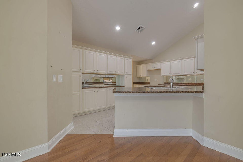 Photo #18: 1682 Hatterdale Farm Road