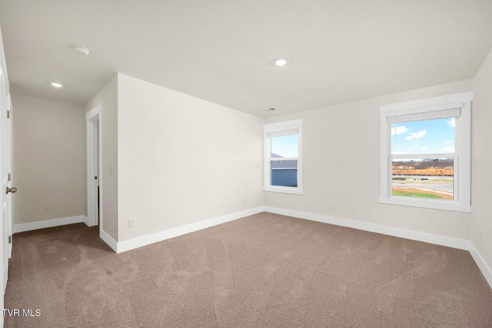 Photo #16: 339 Cookie Loop