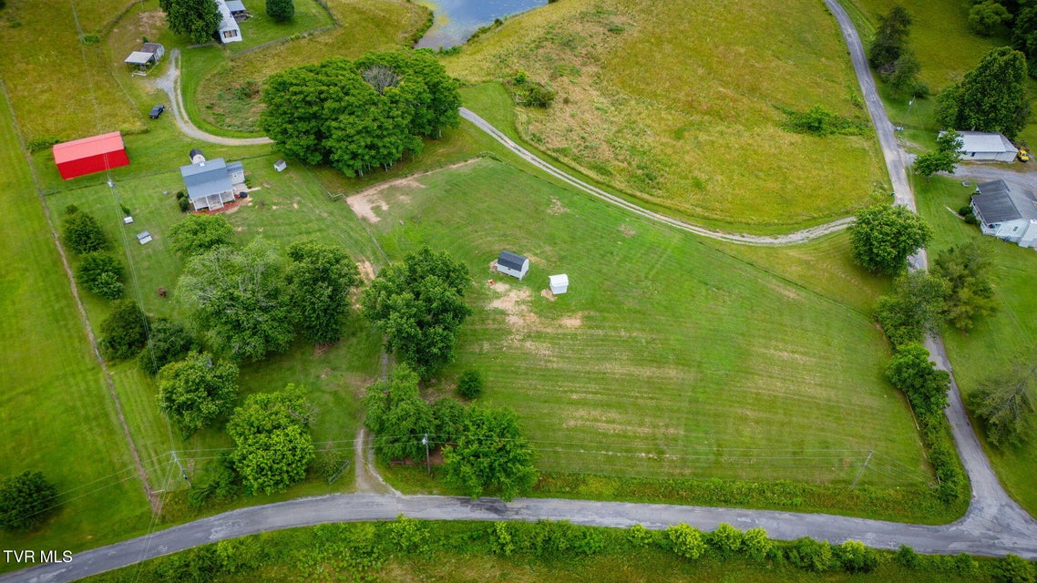 Photo #24: 935 Adams Lane