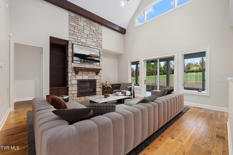 Photo #14: 99 Hayfield Drive