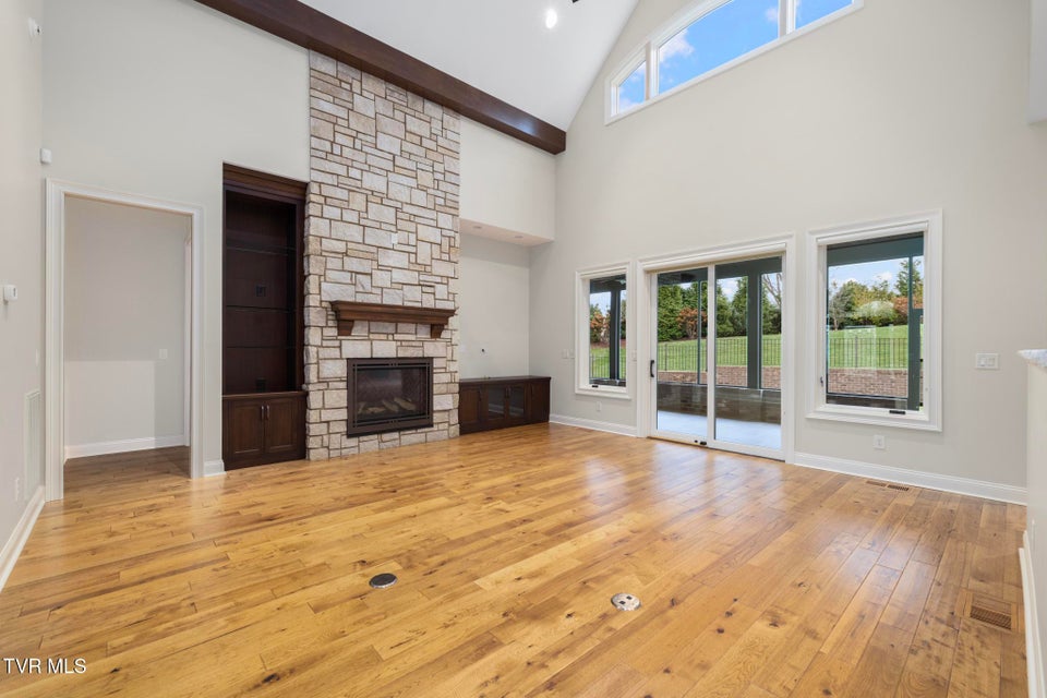 Photo #12: 99 Hayfield Drive