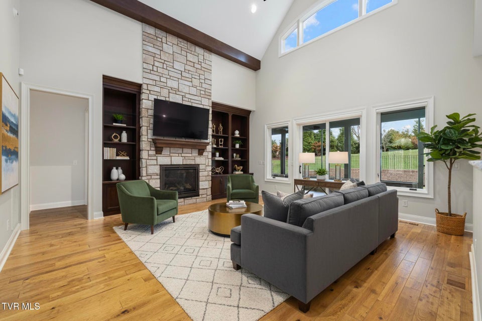 Photo #11: 99 Hayfield Drive