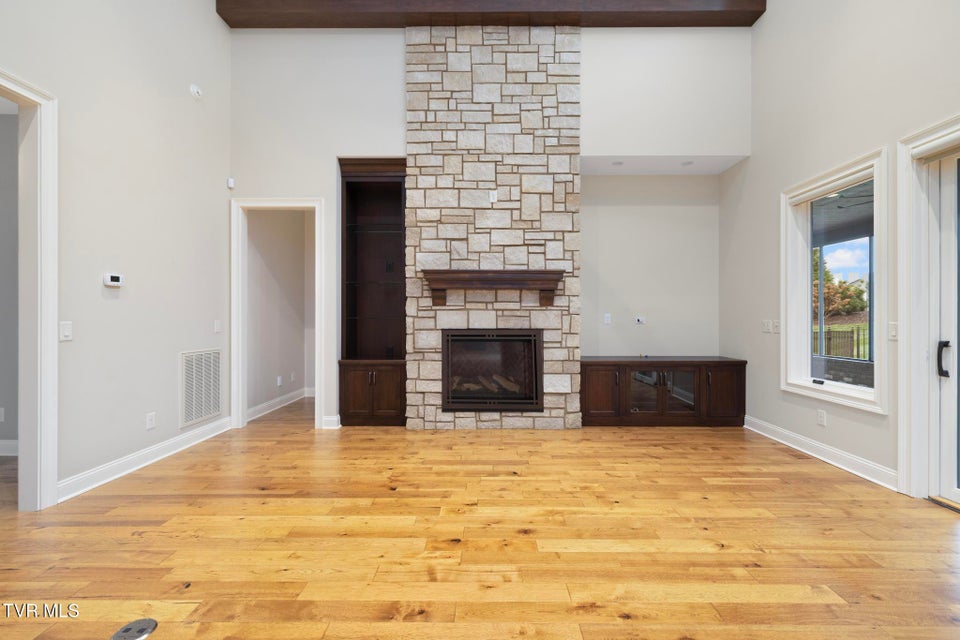 Photo #15: 99 Hayfield Drive