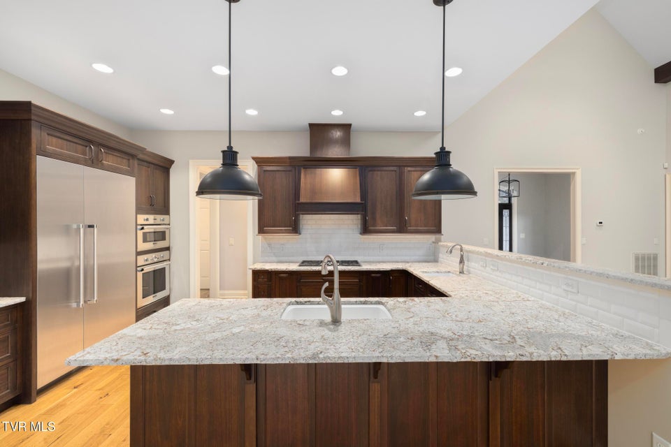 Photo #19: 99 Hayfield Drive