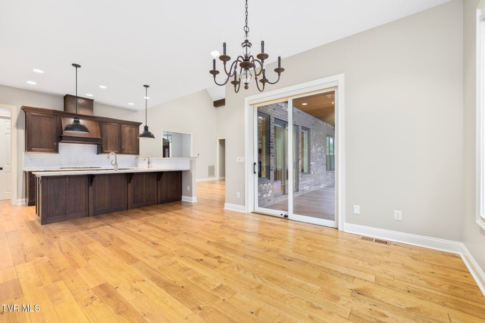 Photo #26: 99 Hayfield Drive