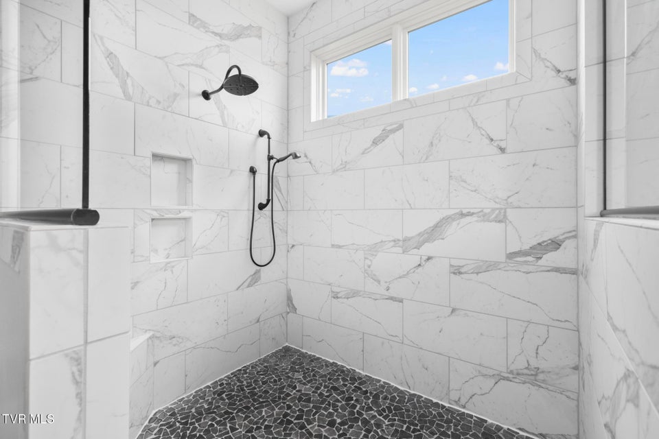 Photo #33: 99 Hayfield Drive