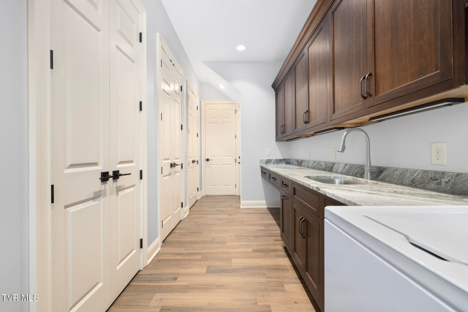 Photo #43: 99 Hayfield Drive