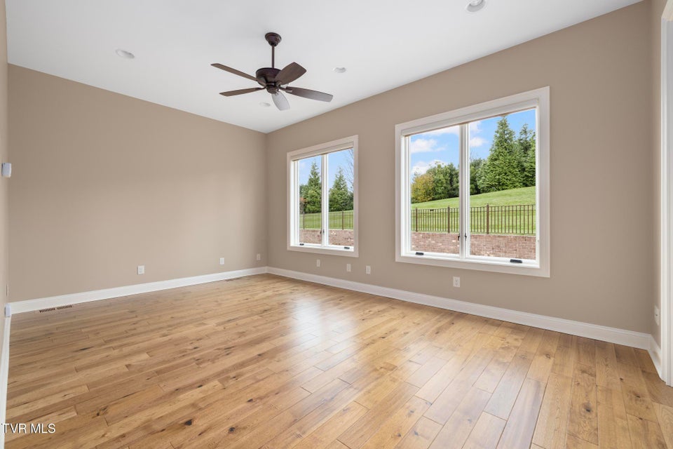 Photo #44: 99 Hayfield Drive