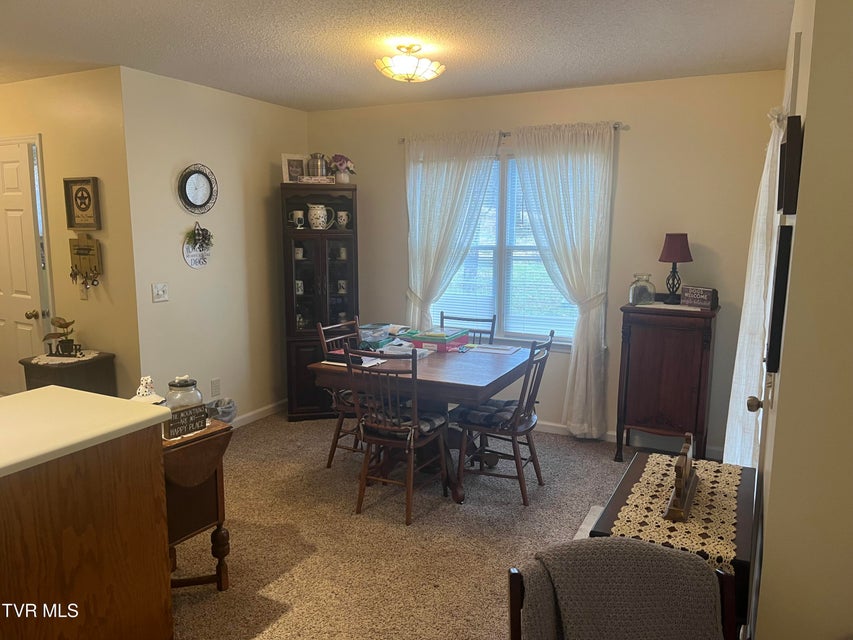 Photo #11: 200 Rock Cliff Avenue