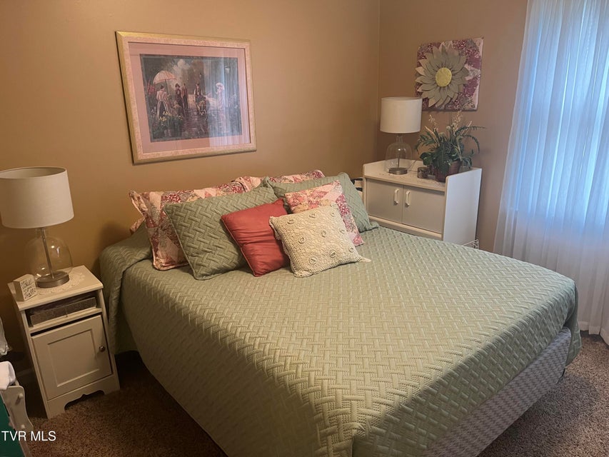 Photo #12: 200 Rock Cliff Avenue