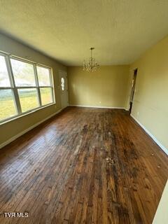 Photo #10: 210 Lynn Avenue