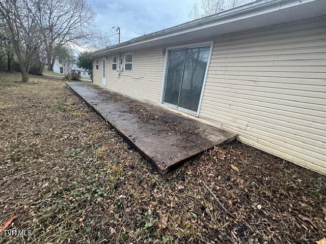 Photo #4: 210 Lynn Avenue