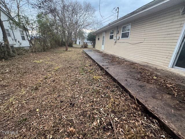 Photo #3: 210 Lynn Avenue